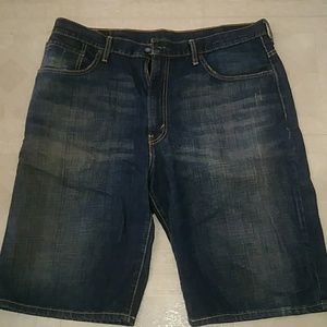 Levi jean shorts